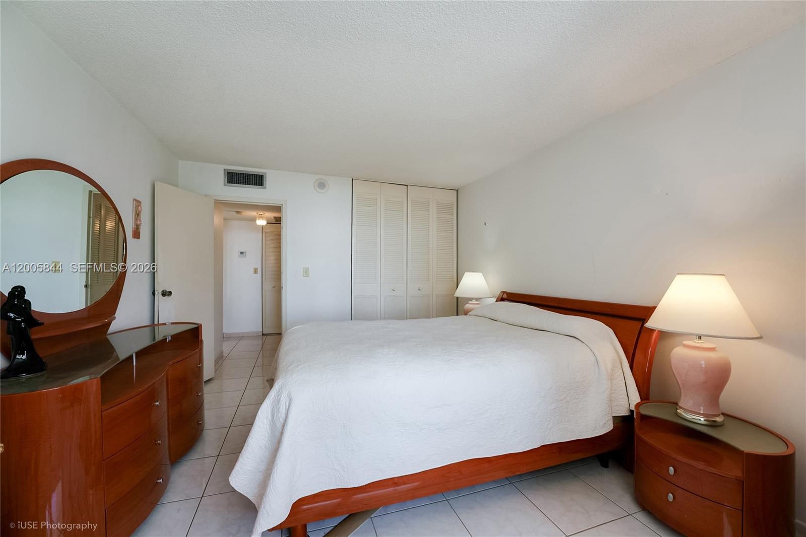 See details 617 2 / 2 1488 sq. ft. $ 2026-04-22 0 Photo