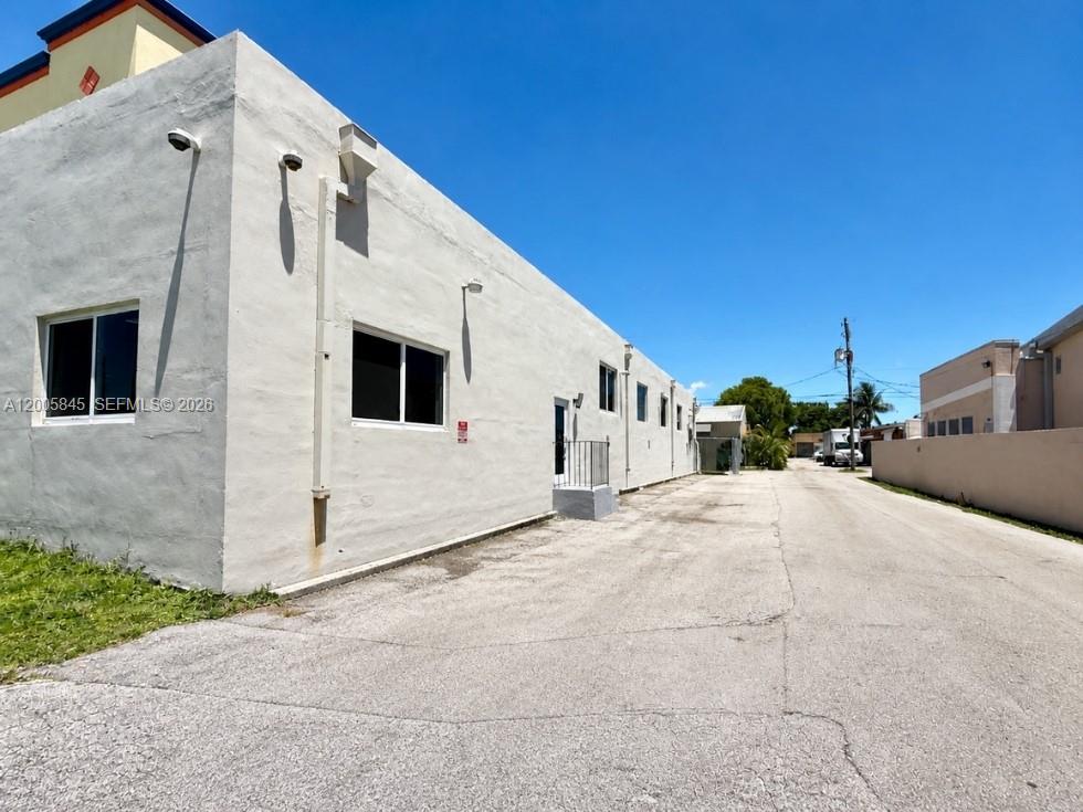   /   sq. ft. $ 2026-04-22 0 Photo