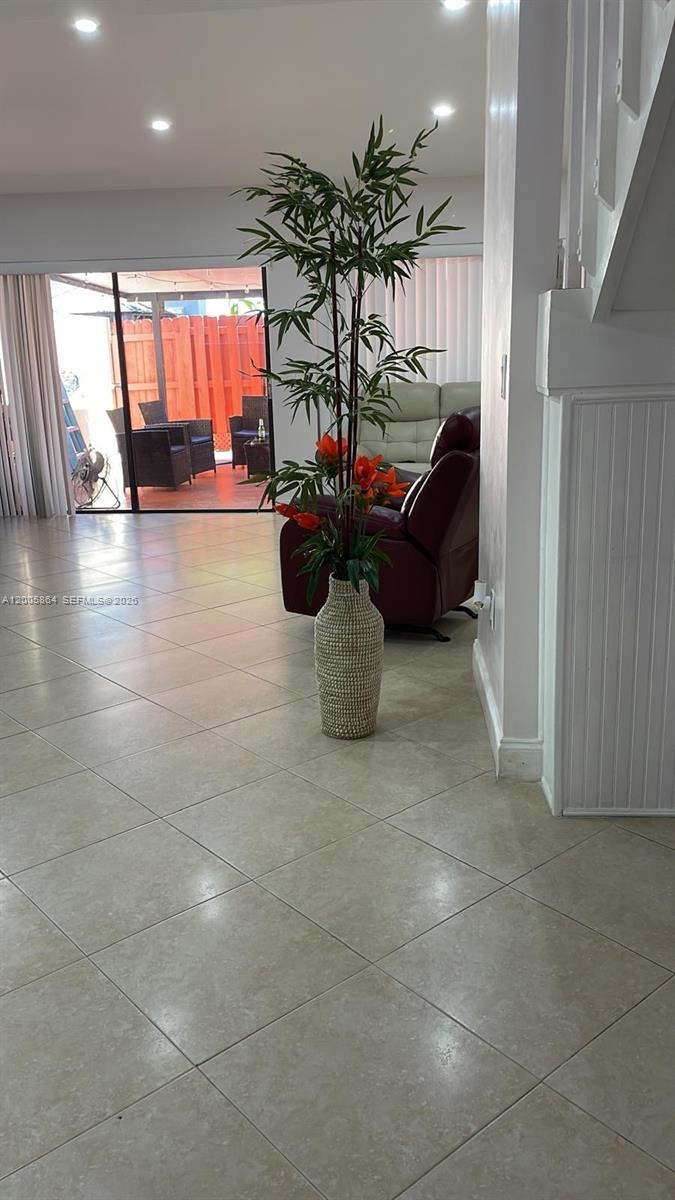 11734 2 / 2 1496 sq. ft. $ 2026-04-22 0 Photo