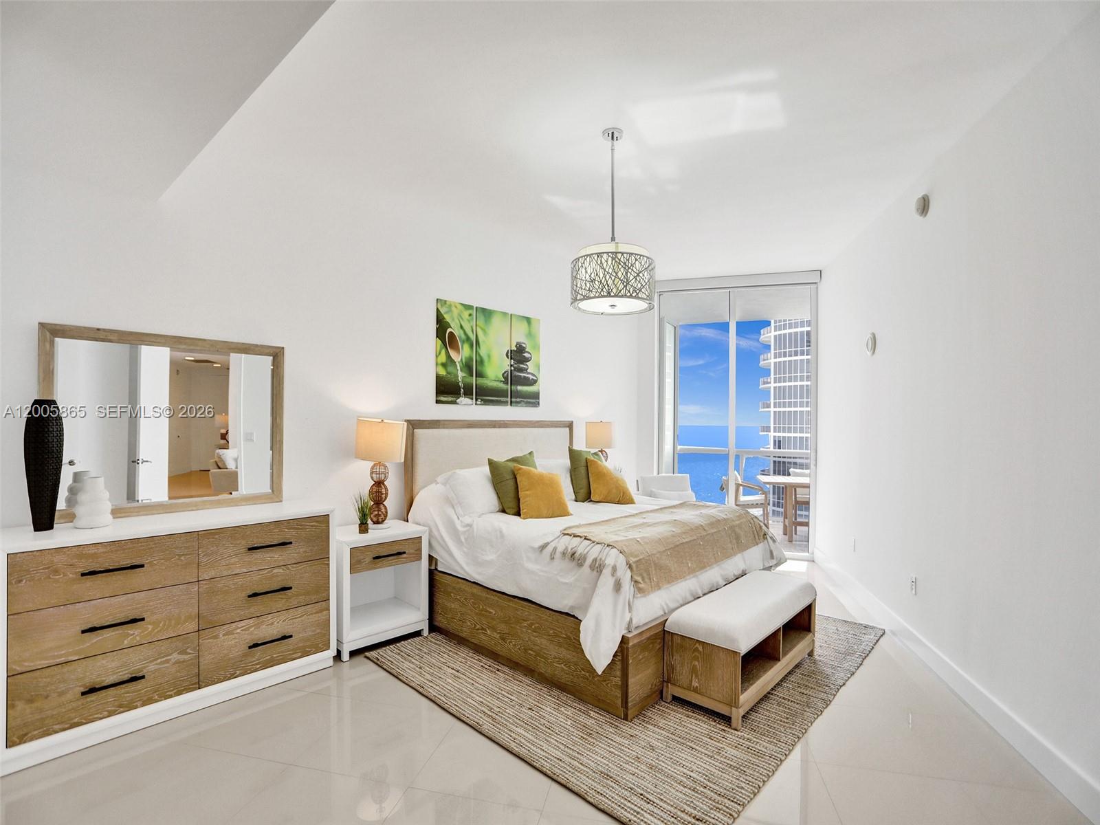 2807 3 / 3 2106 sq. ft. $ 2026-04-22 0 Photo