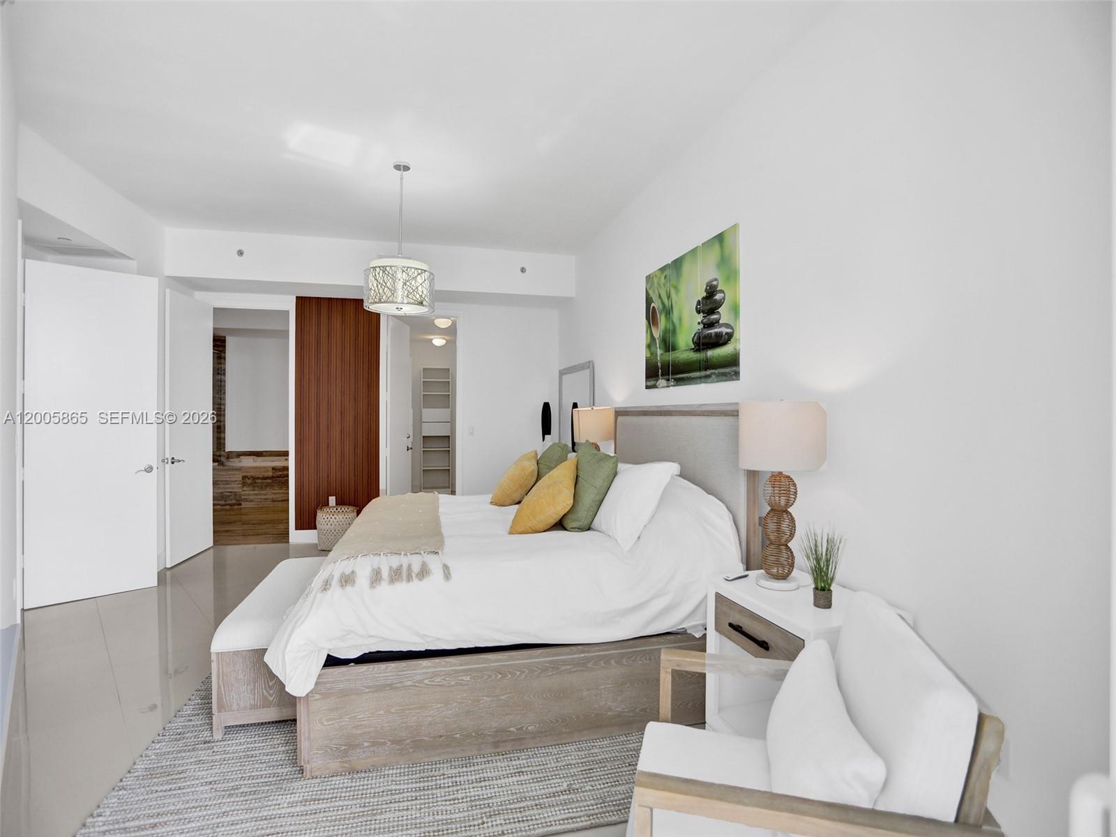 2807 3 / 3 2106 sq. ft. $ 2026-04-22 0 Photo