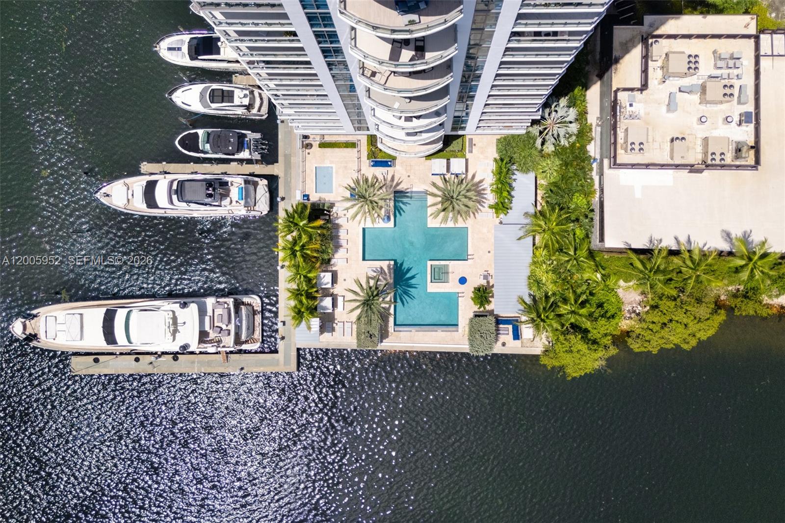 Photo of 17301 Biscayne Blvd  #1704, North Miami Beach, Florida, 33160 - 
