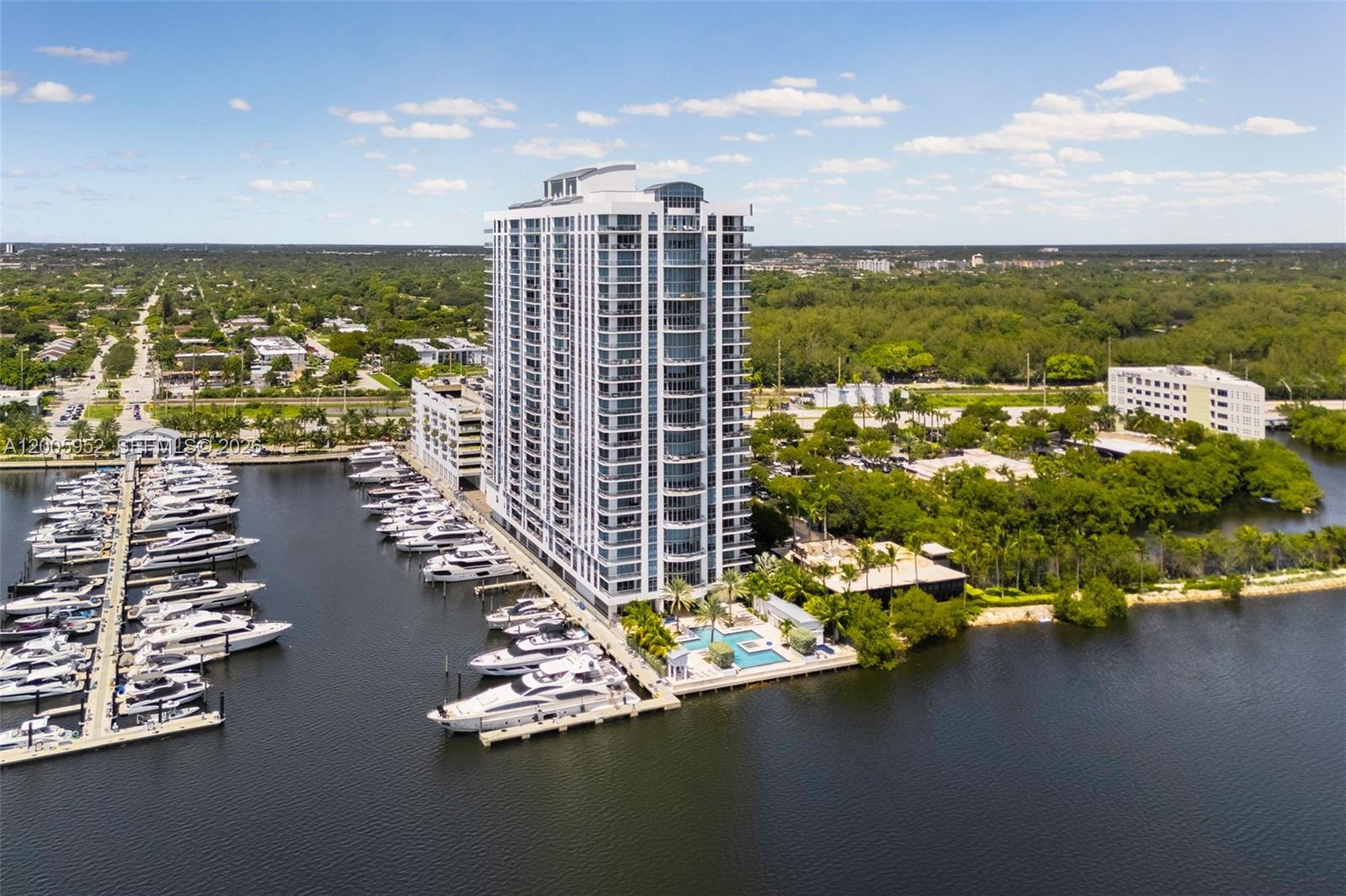Photo of 17301 Biscayne Blvd  #1704, North Miami Beach, Florida, 33160 - 