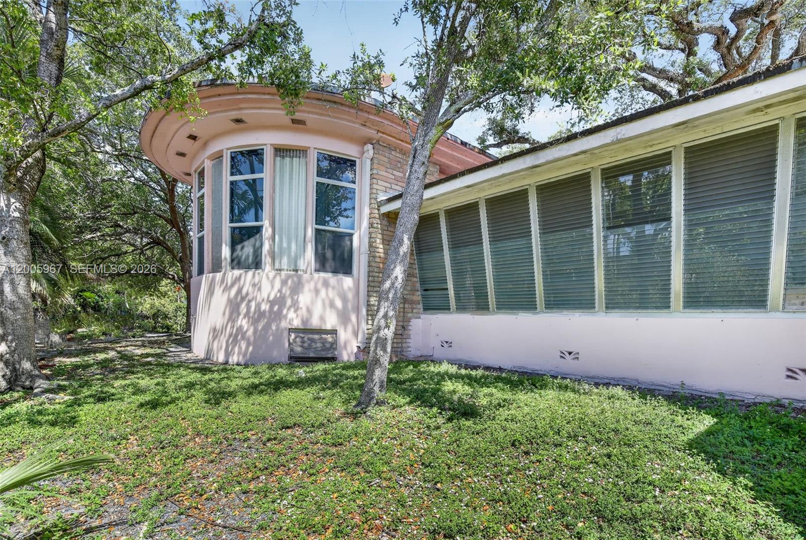   /   sq. ft. $ 2026-04-22 0 Photo