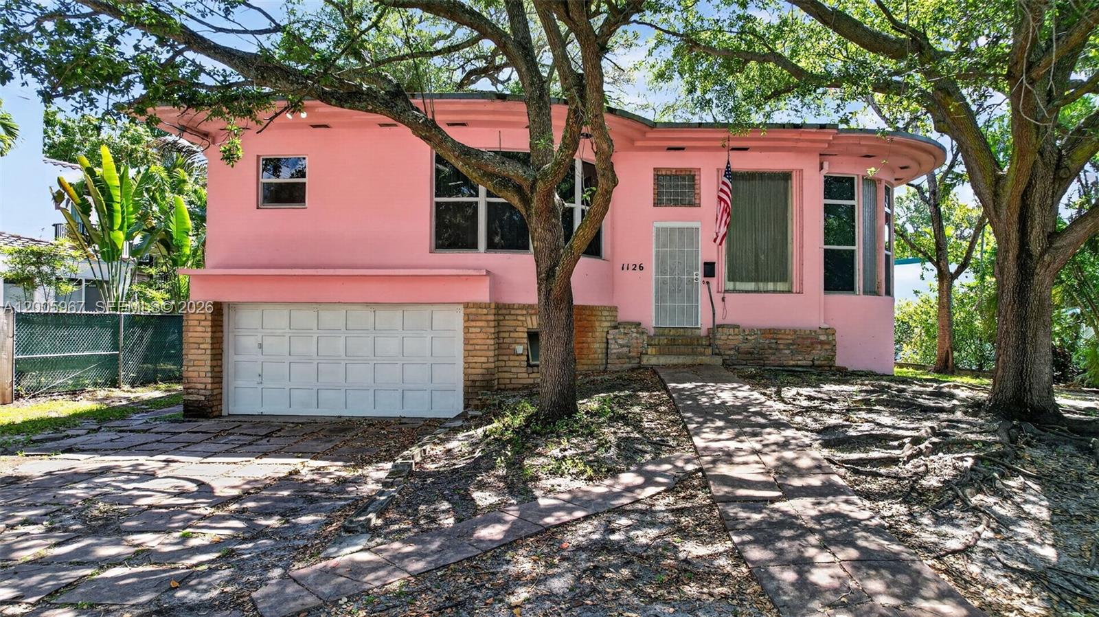   /   sq. ft. $ 2026-04-22 0 Photo