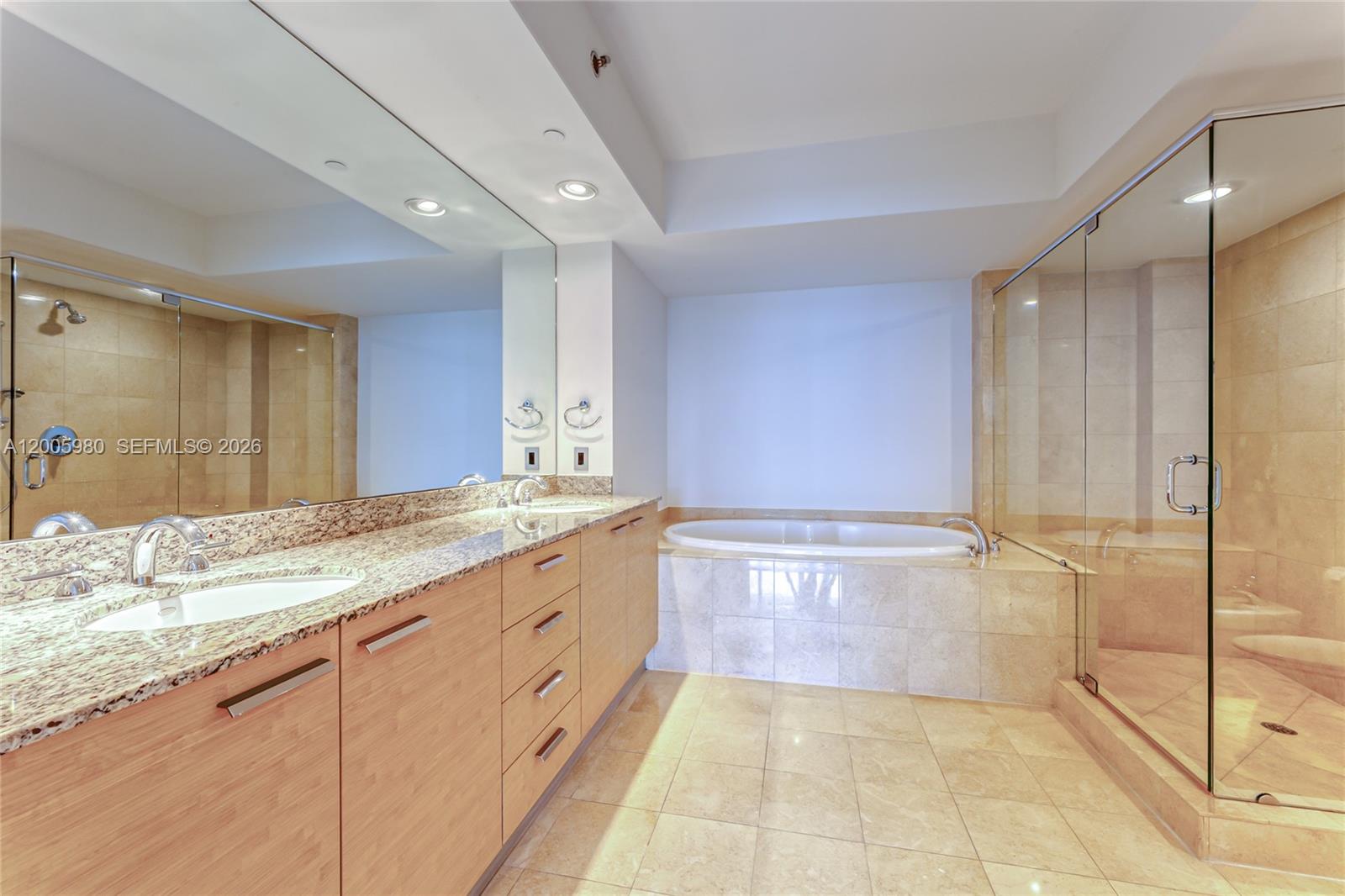 4601 3 / 3 2065 sq. ft. $ 2026-04-22 0 Photo