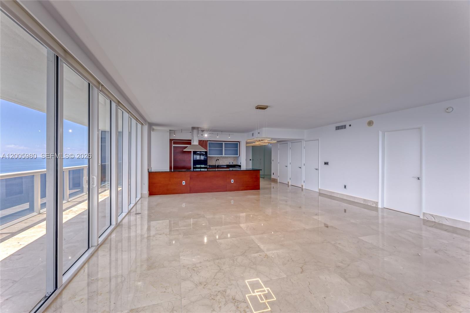 4601 3 / 3 2065 sq. ft. $ 2026-04-22 0 Photo