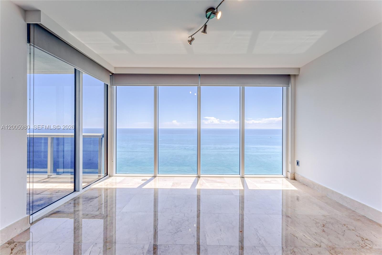 4601 3 / 3 2065 sq. ft. $ 2026-04-22 0 Photo