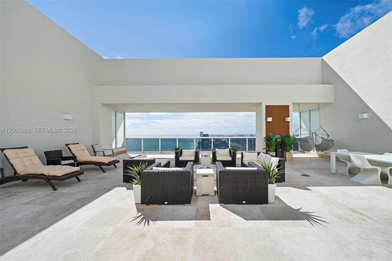 5103 3 / 4 2566 sq. ft. $ 2026-05-13 0 Photo