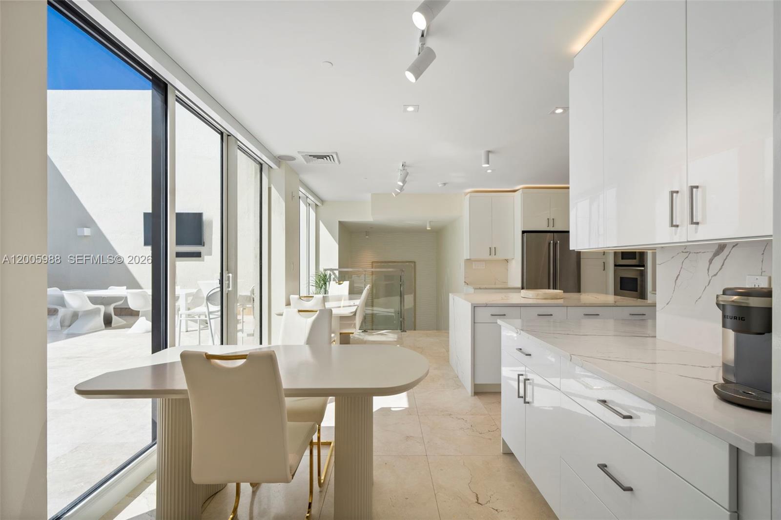 5103 3 / 4 2566 sq. ft. $ 2026-05-13 0 Photo