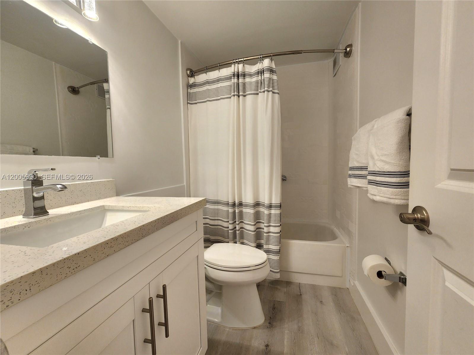 Photo of 3505 Ocean Dr  #209, Hollywood, Florida, 33019 - 