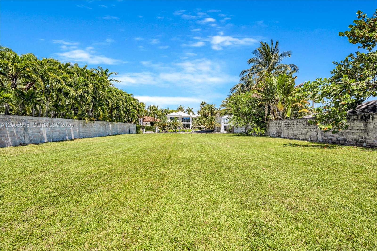   /   sq. ft. $ 2026-04-22 0 Photo
