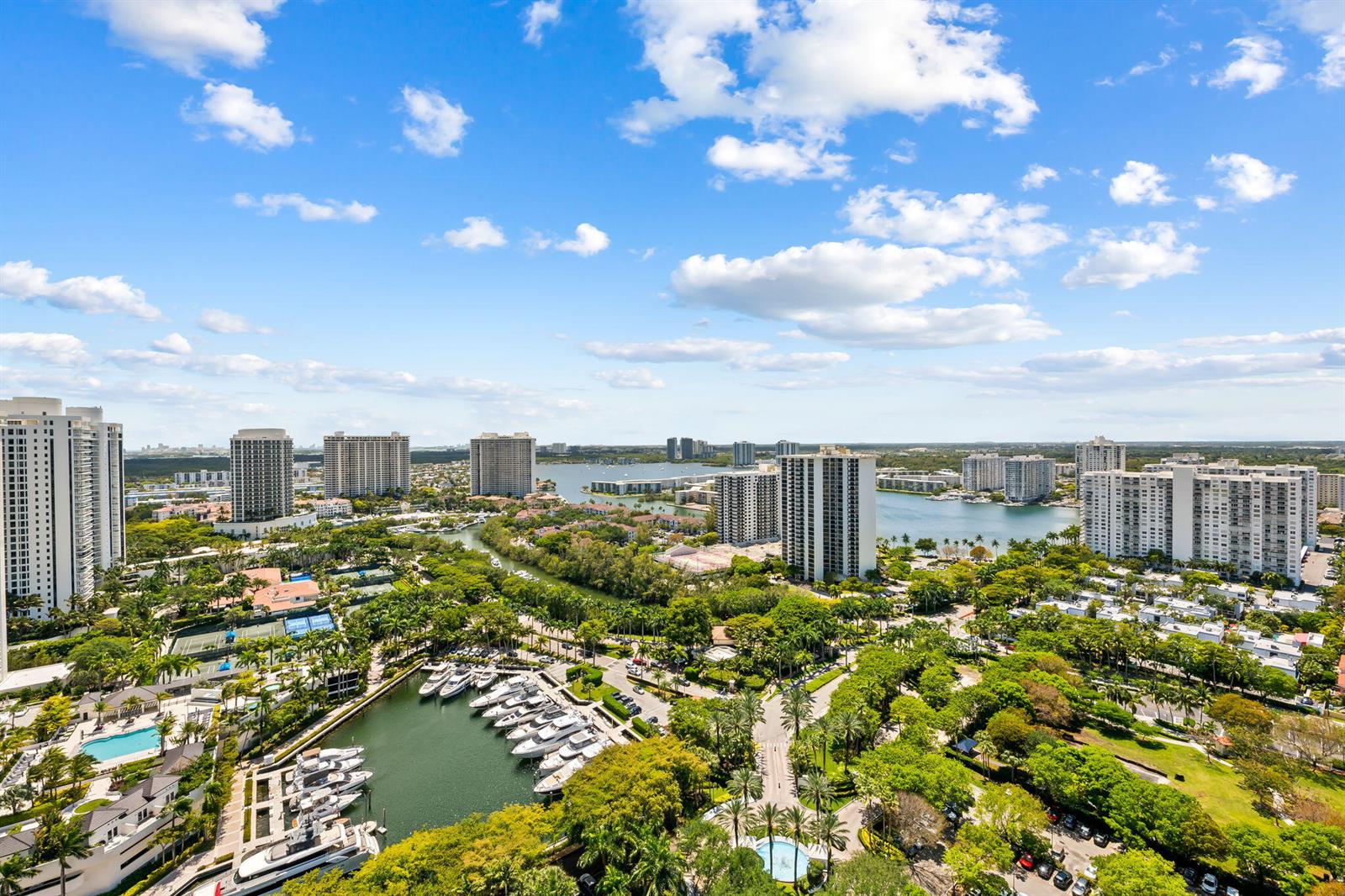 Photo of 3301 183rd #2906, Aventura, Florida, 33160 - 31-web-or-mls-DSC_5074