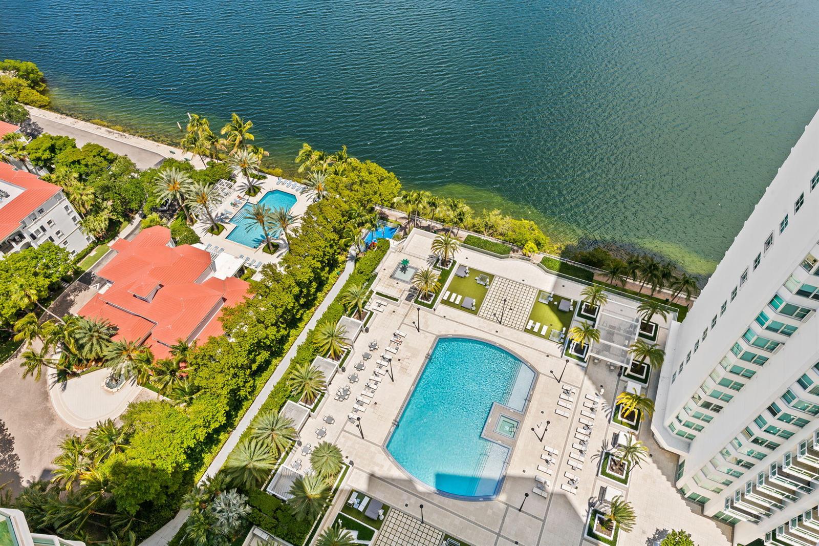 Photo of 3301 183rd #2906, Aventura, Florida, 33160 - 36-web-or-mls-DSC_5113