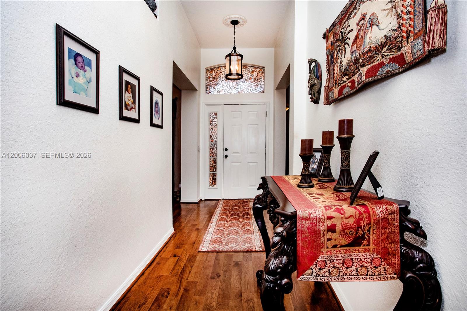Ver detalles 11413 4 / 2 sq. ft. $ 2026-04-22 0 foto