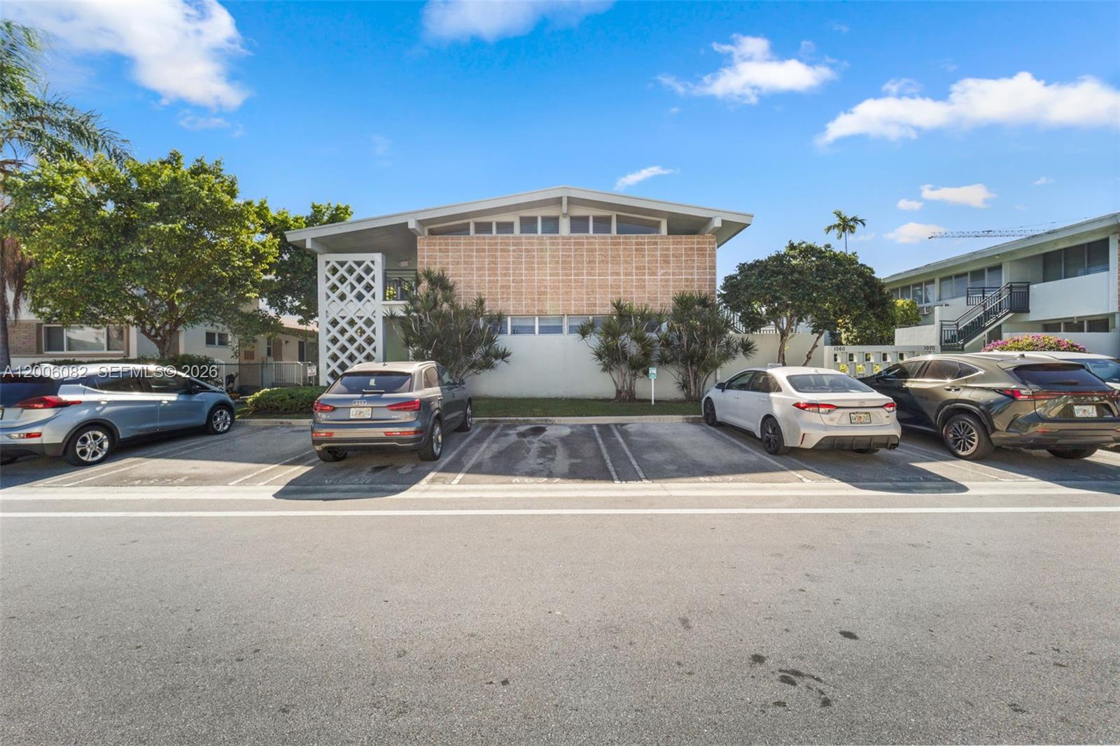   /   sq. ft. $ 2026-04-22 0 Photo