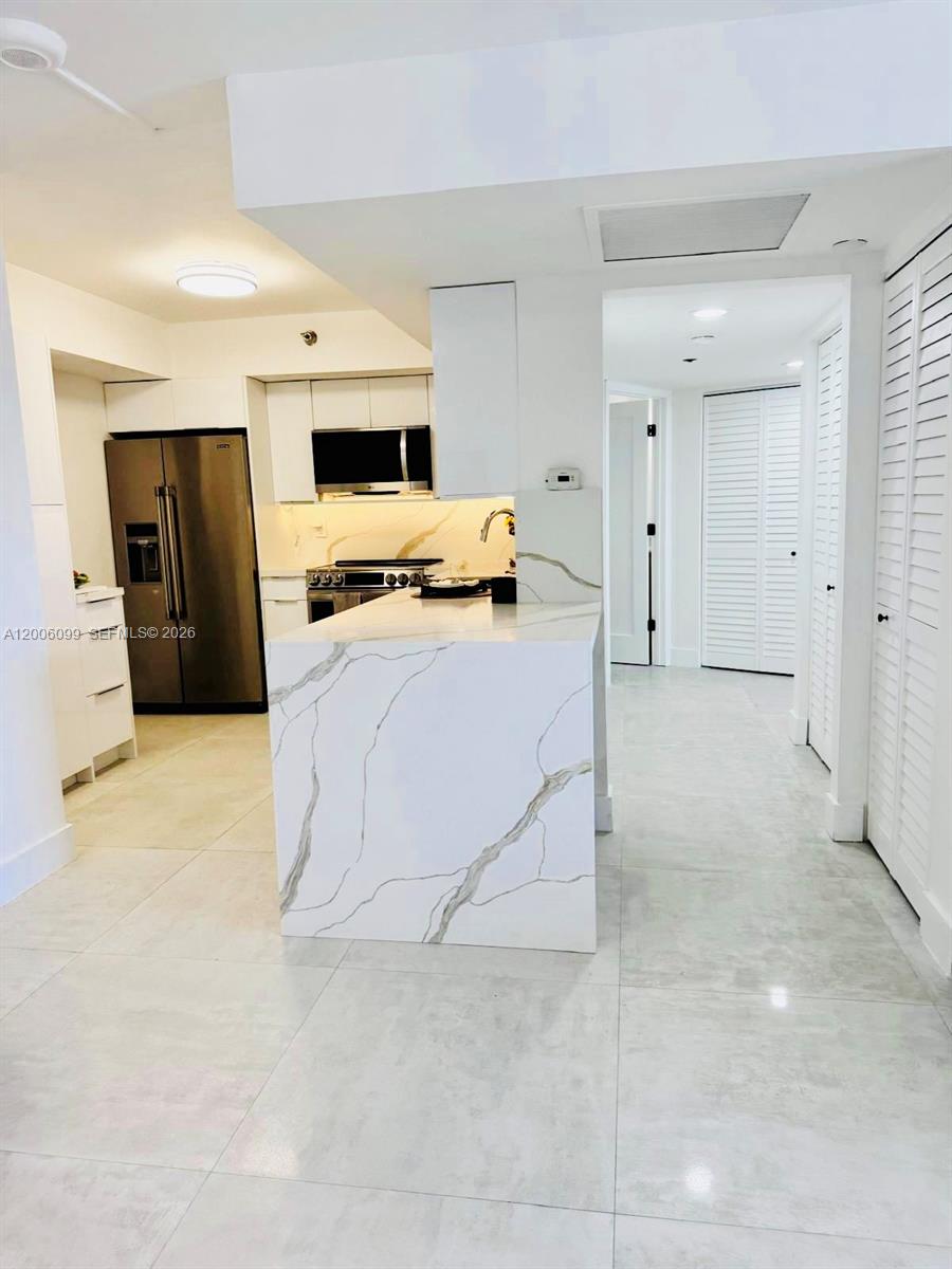 Photo of 19101 36th Ct  #904, Aventura, Florida, 33180 - 