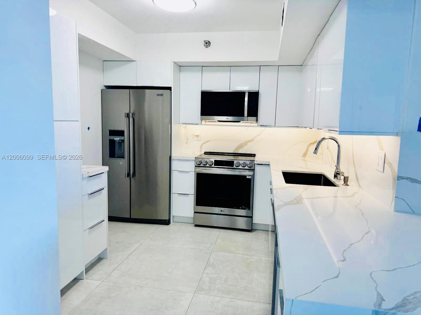 Photo of 19101 36th Ct  #904, Aventura, Florida, 33180 - 