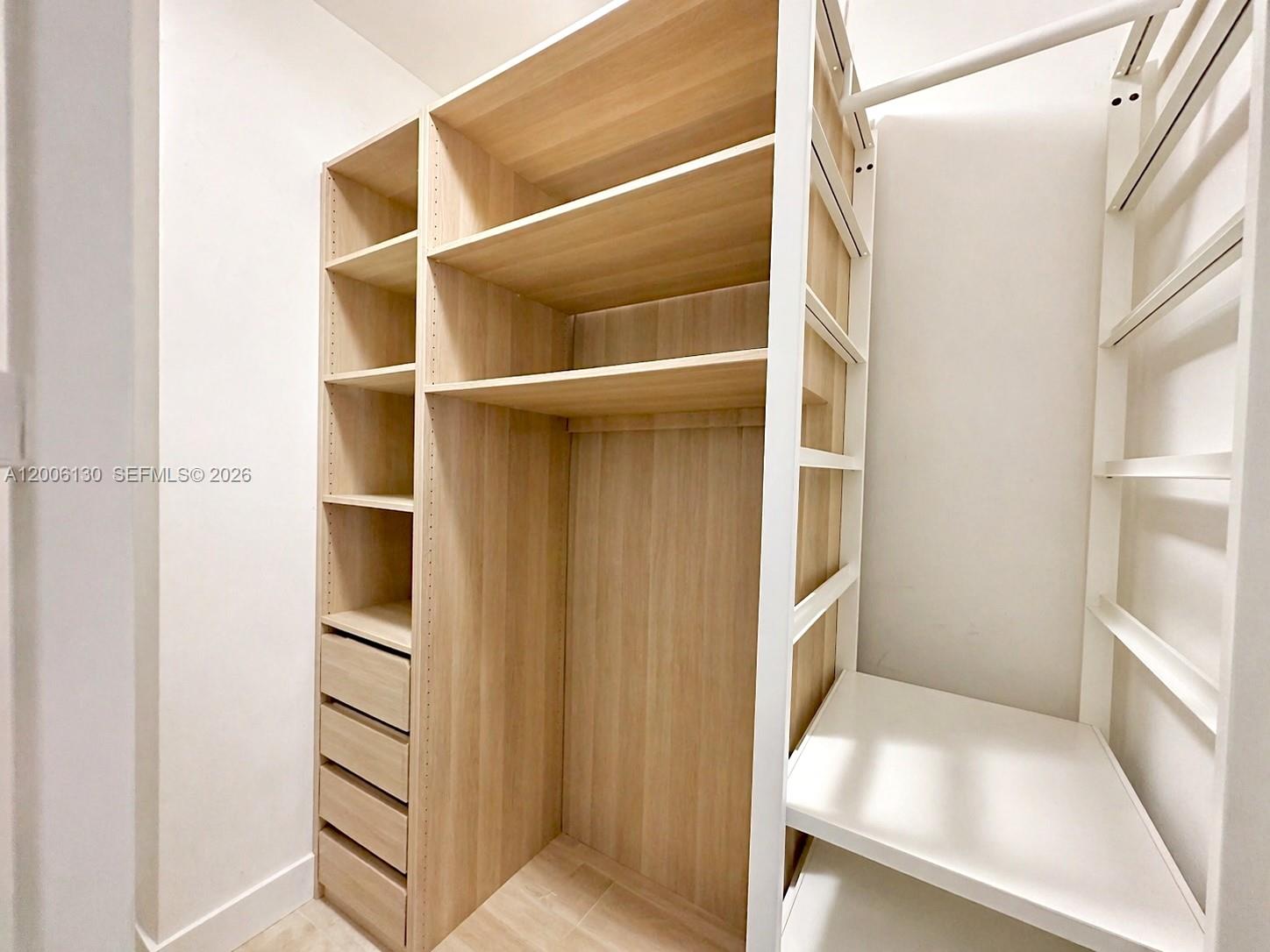 3805 2 / 2 1463 sq. ft. $ 2026-04-22 0 Photo