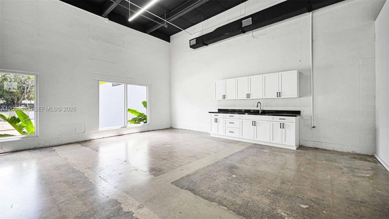   /   sq. ft. $ 2026-04-22 0 Photo