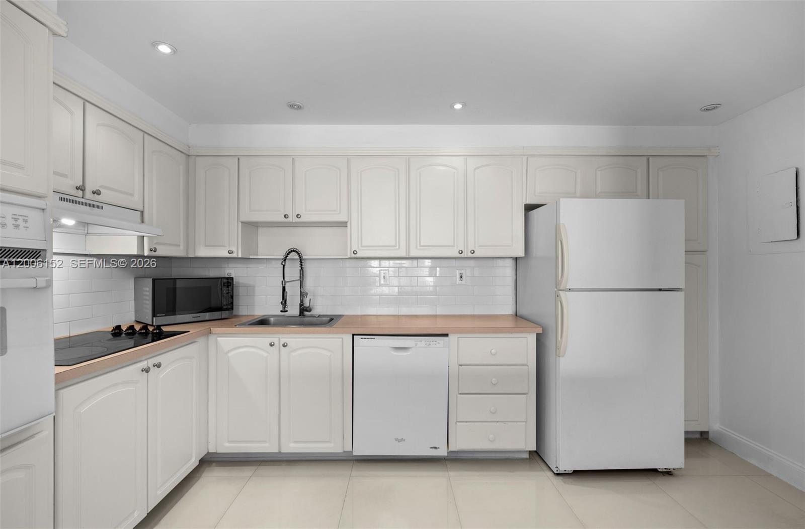 Photo of 19390 Collins Ave  #1410, Sunny Isles Beach, Florida, 33160 - 