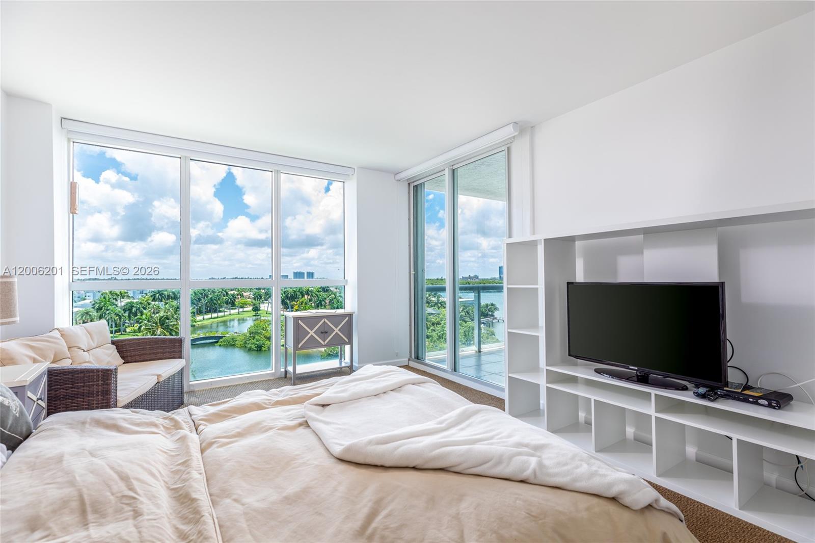 Photo of 16500 Collins Ave  #655, Sunny Isles Beach, Florida, 33160 - 