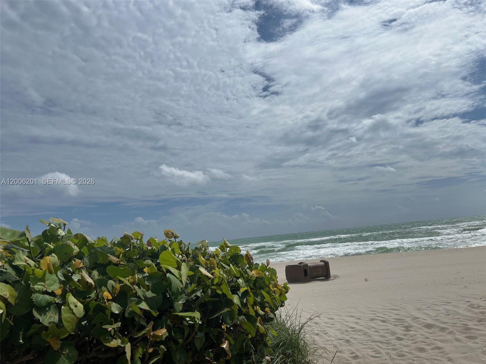 Photo of 16500 Collins Ave  #655, Sunny Isles Beach, Florida, 33160 - Beach Club