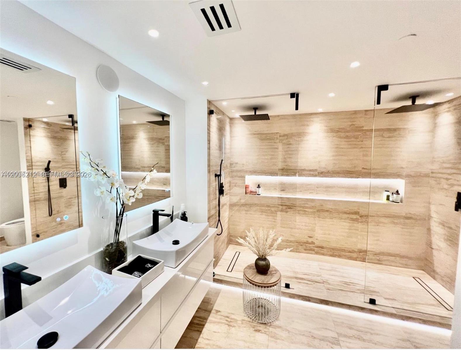 Photo of 3340 190th St  #409, Aventura, Florida, 33180 - 