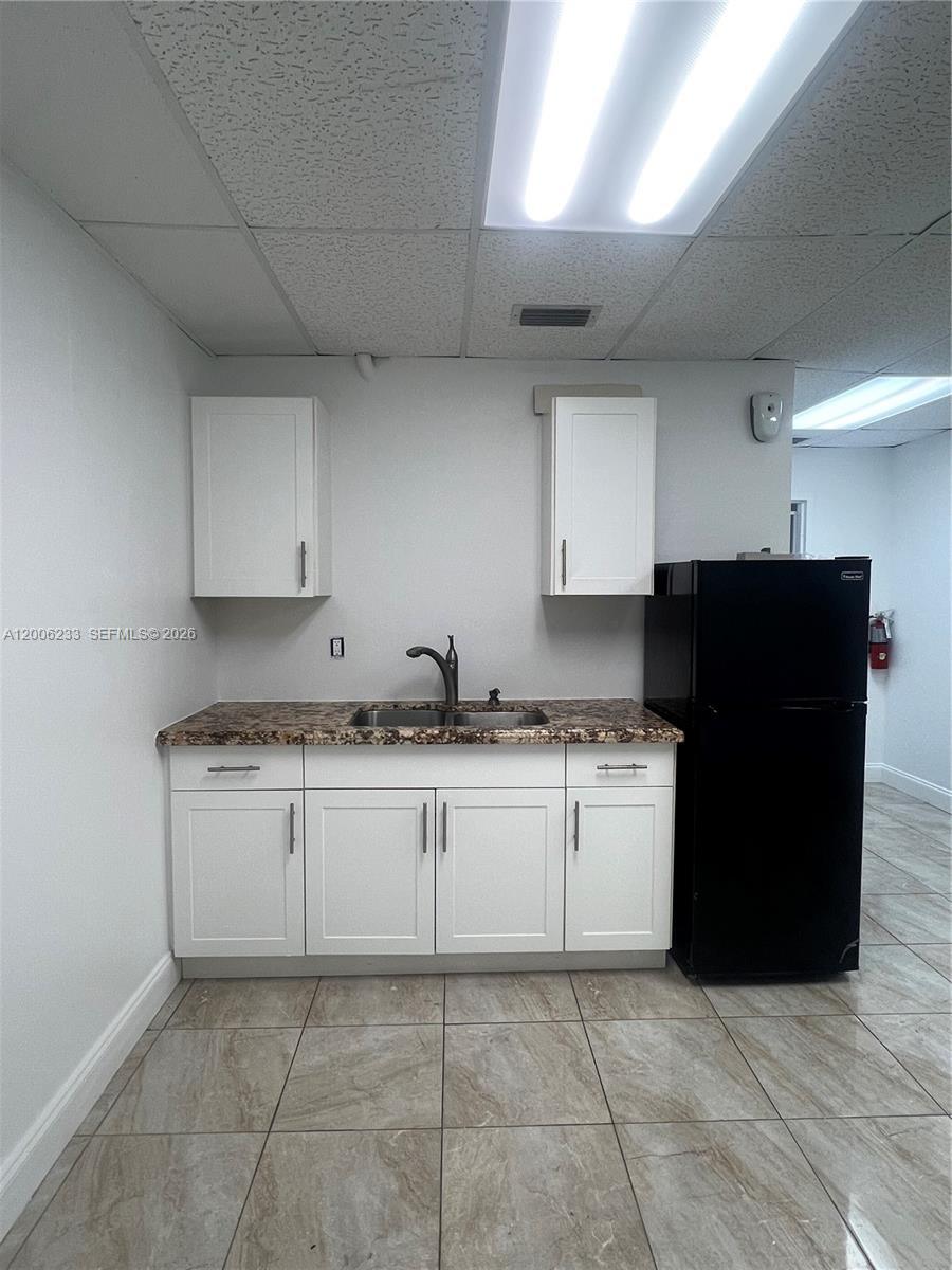 11471  /   sq. ft. $ 2026-04-22 0 Photo