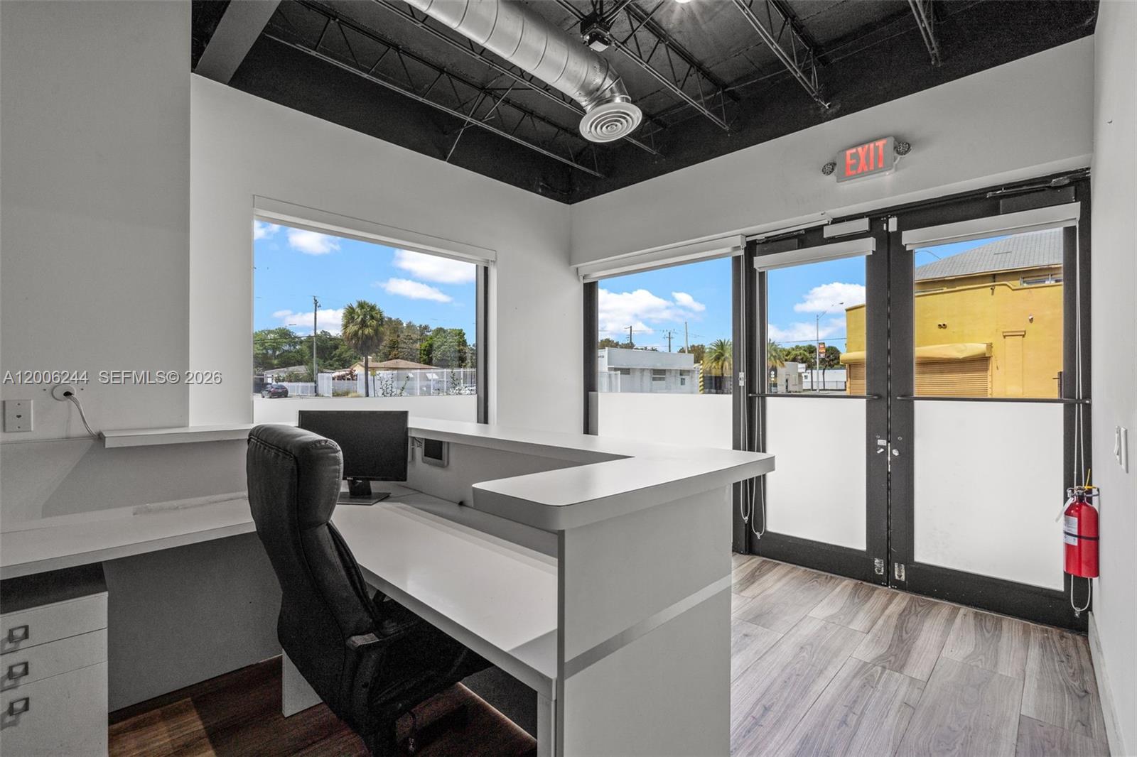   /   sq. ft. $ 2026-04-22 0 Photo
