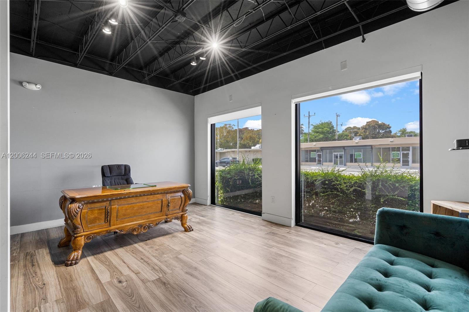   /   sq. ft. $ 2026-04-22 0 Photo