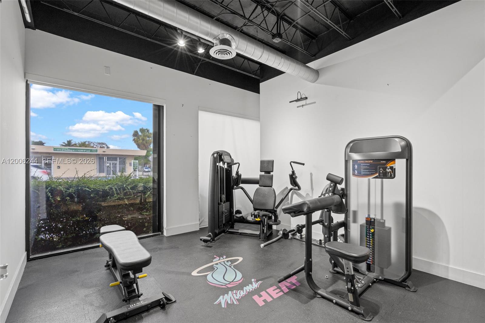   /   sq. ft. $ 2026-04-22 0 Photo