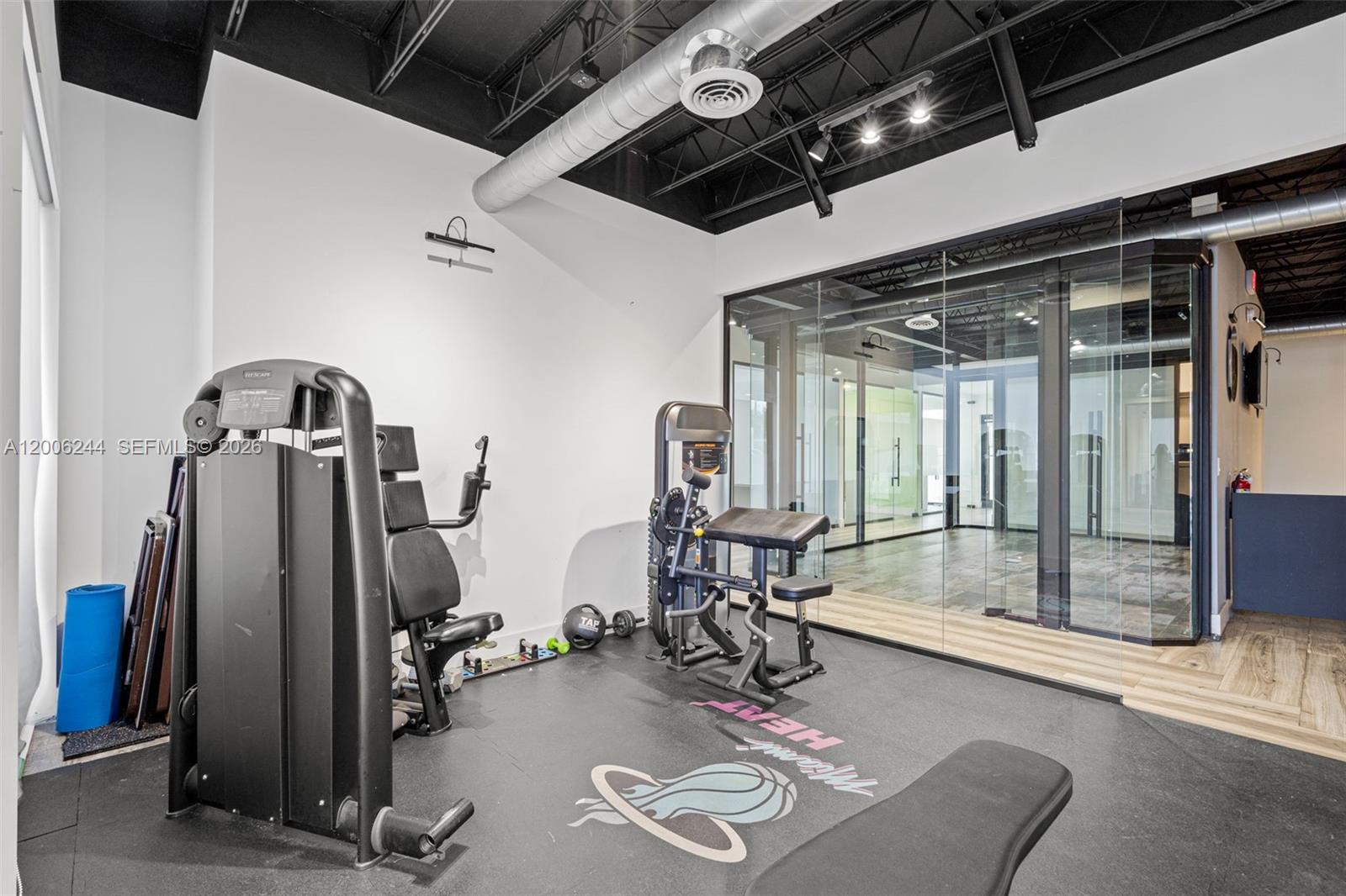   /   sq. ft. $ 2026-04-22 0 Photo