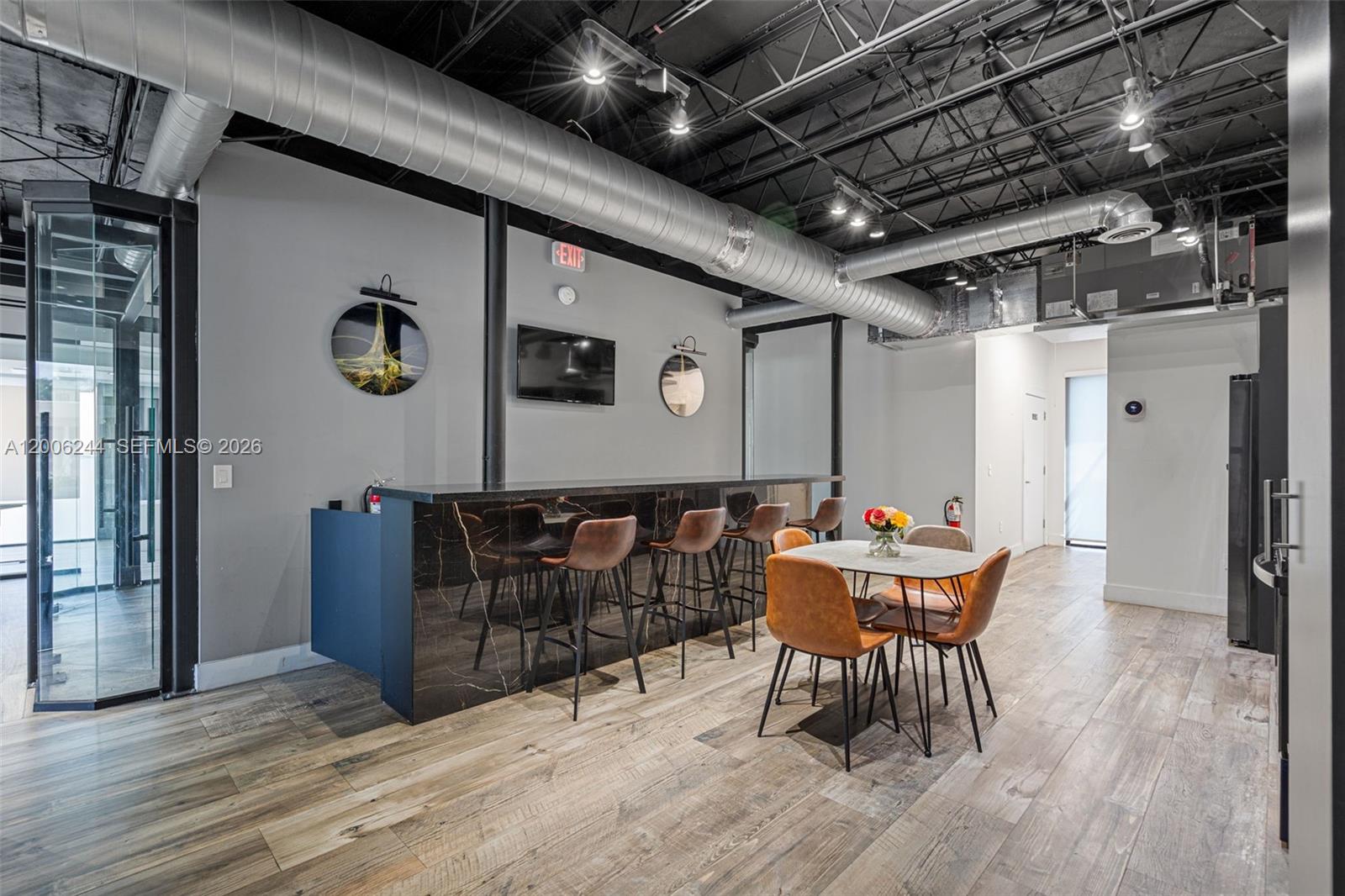   /   sq. ft. $ 2026-04-22 0 Photo
