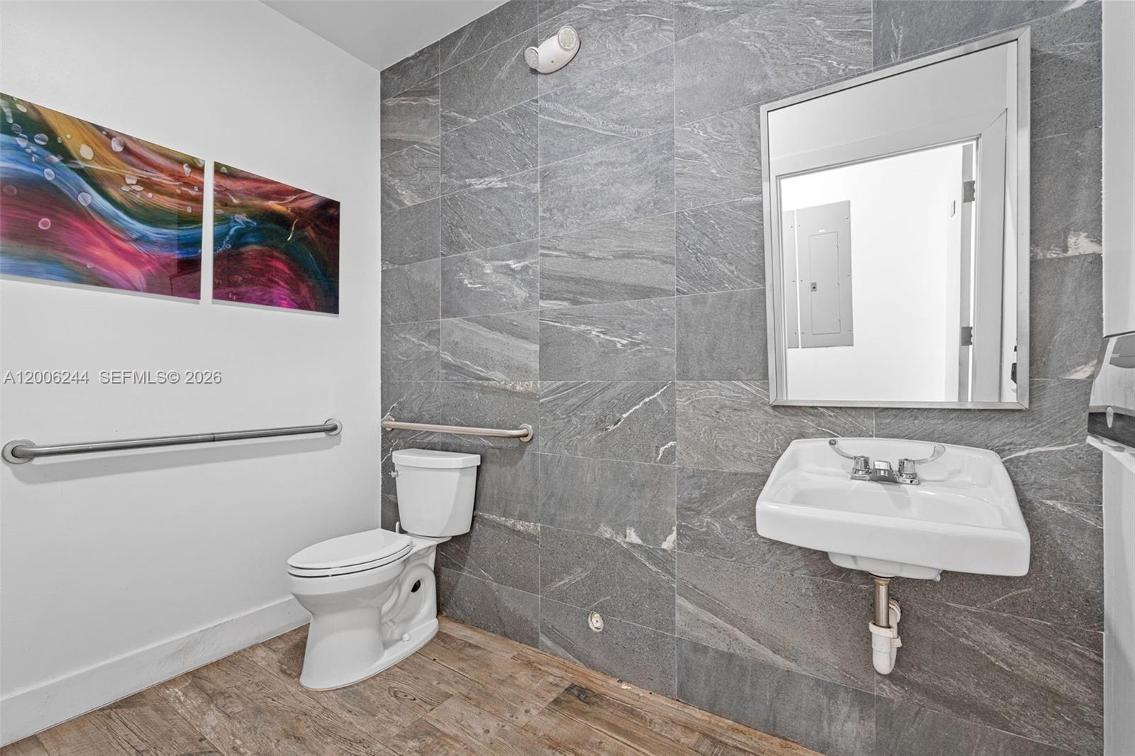   /   sq. ft. $ 2026-04-22 0 Photo