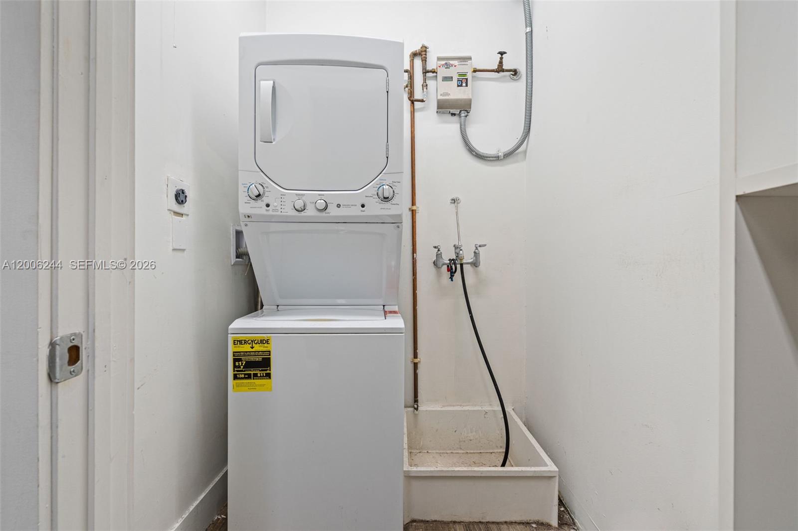   /   sq. ft. $ 2026-04-22 0 Photo