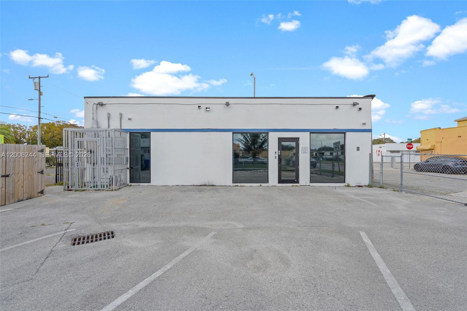   /   sq. ft. $ 2026-04-22 0 Photo