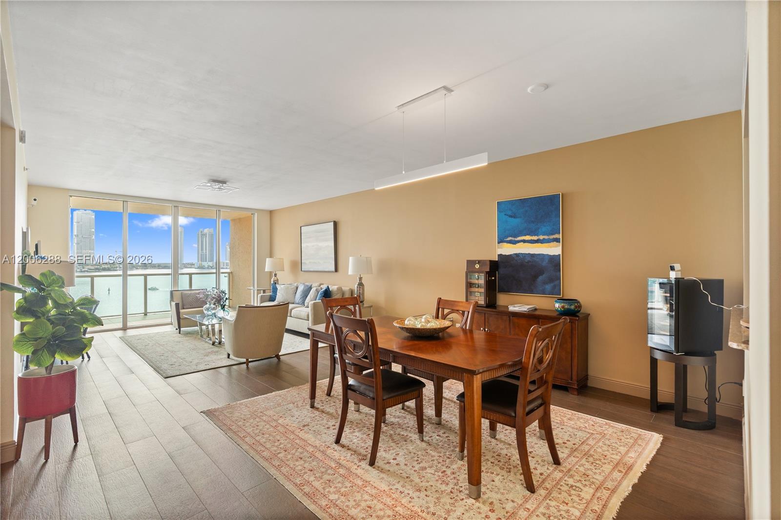 Photo of 3330 190th St  #712, Aventura, Florida, 33180 - 