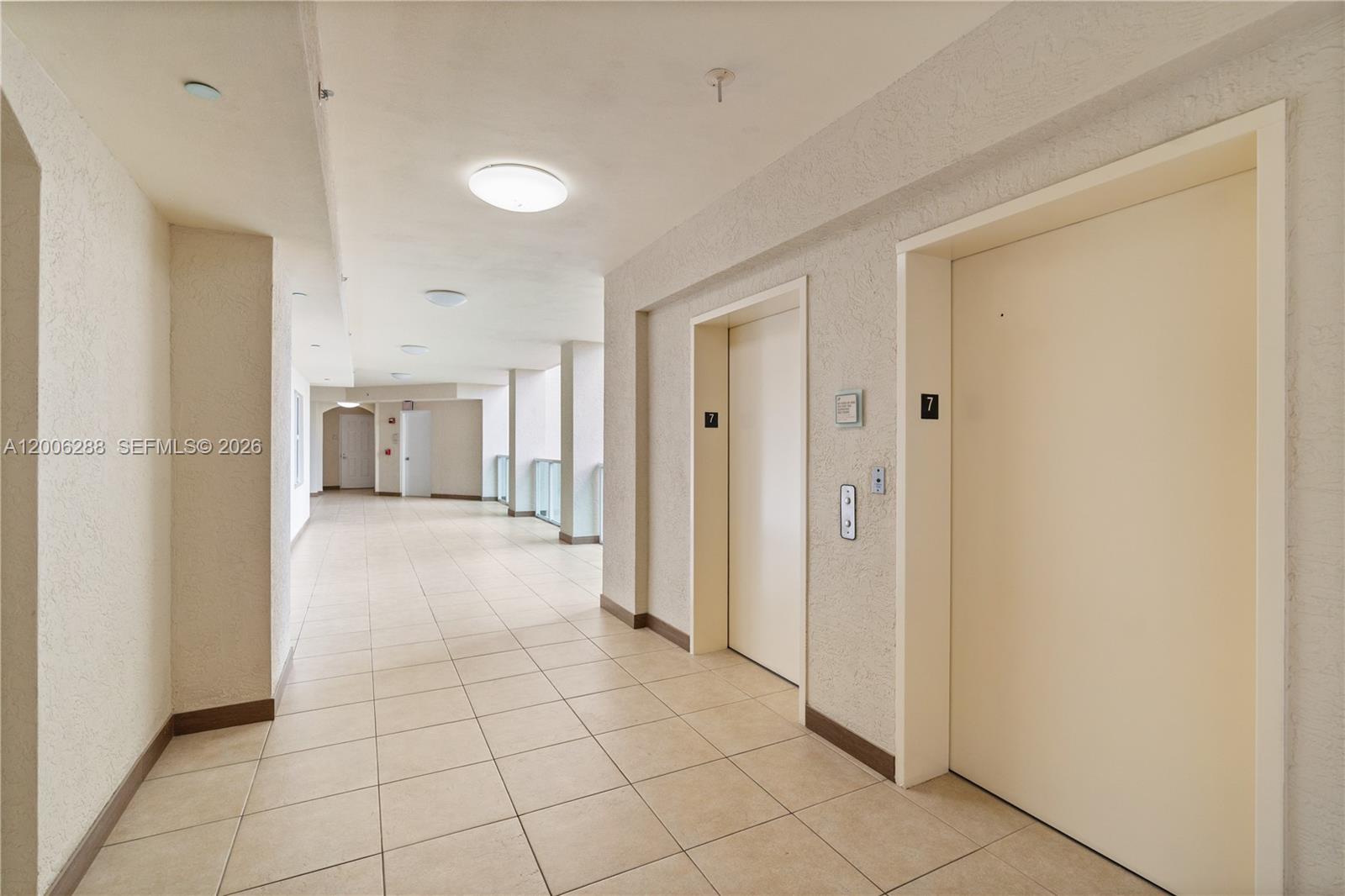 Photo of 3330 190th St  #712, Aventura, Florida, 33180 - 