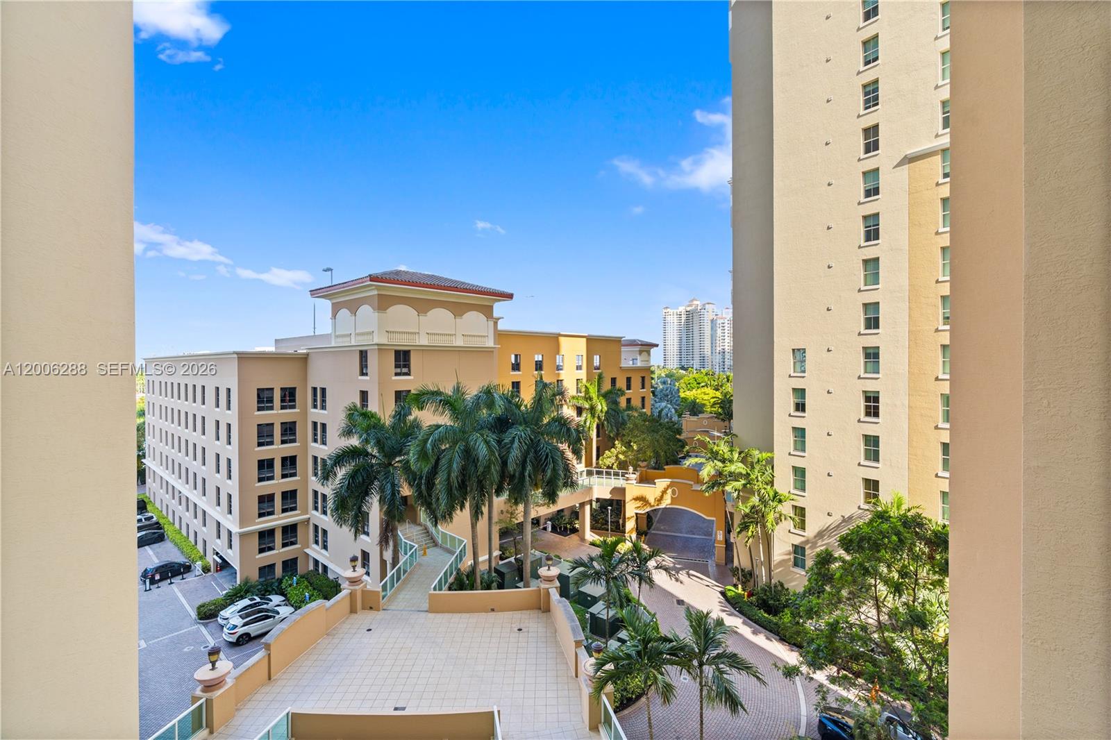 Photo of 3330 190th St  #712, Aventura, Florida, 33180 - 