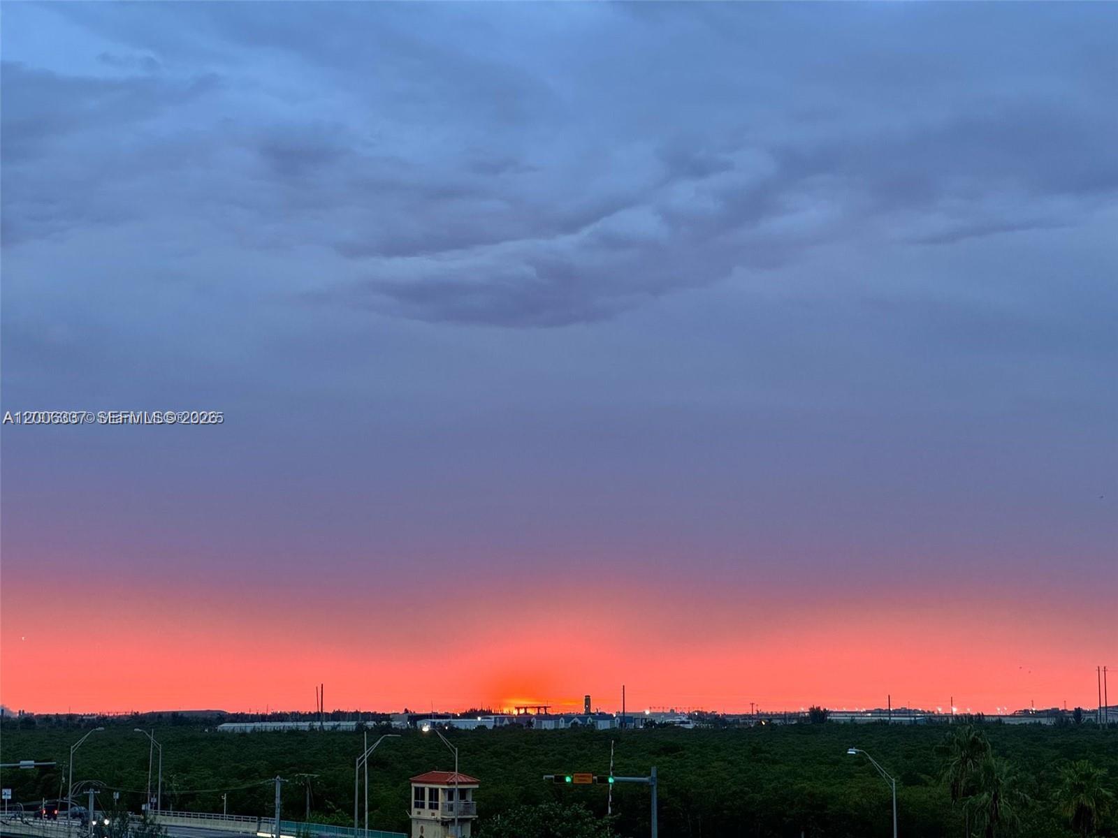 Photo of 6051 Ocean Dr  #603, Hollywood, Florida, 33019 - 