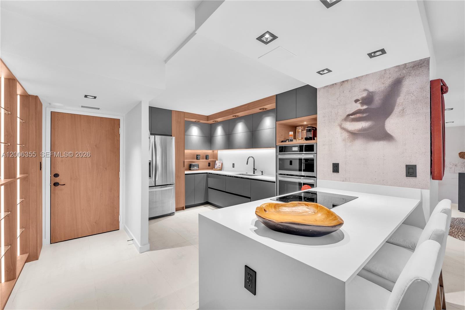216 2 / 2 1603 sq. ft. $ 2026-05-20 0 Photo