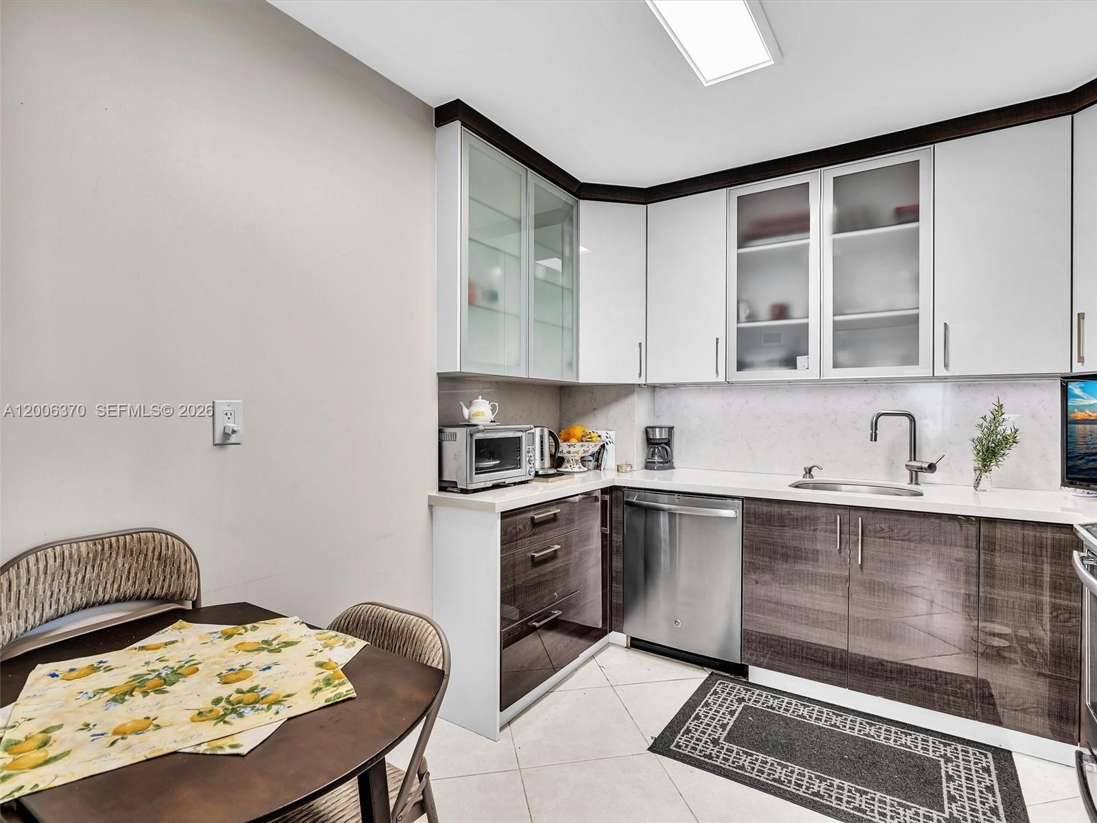 1731 2 / 2 1350 sq. ft. $ 2026-04-23 0 Photo