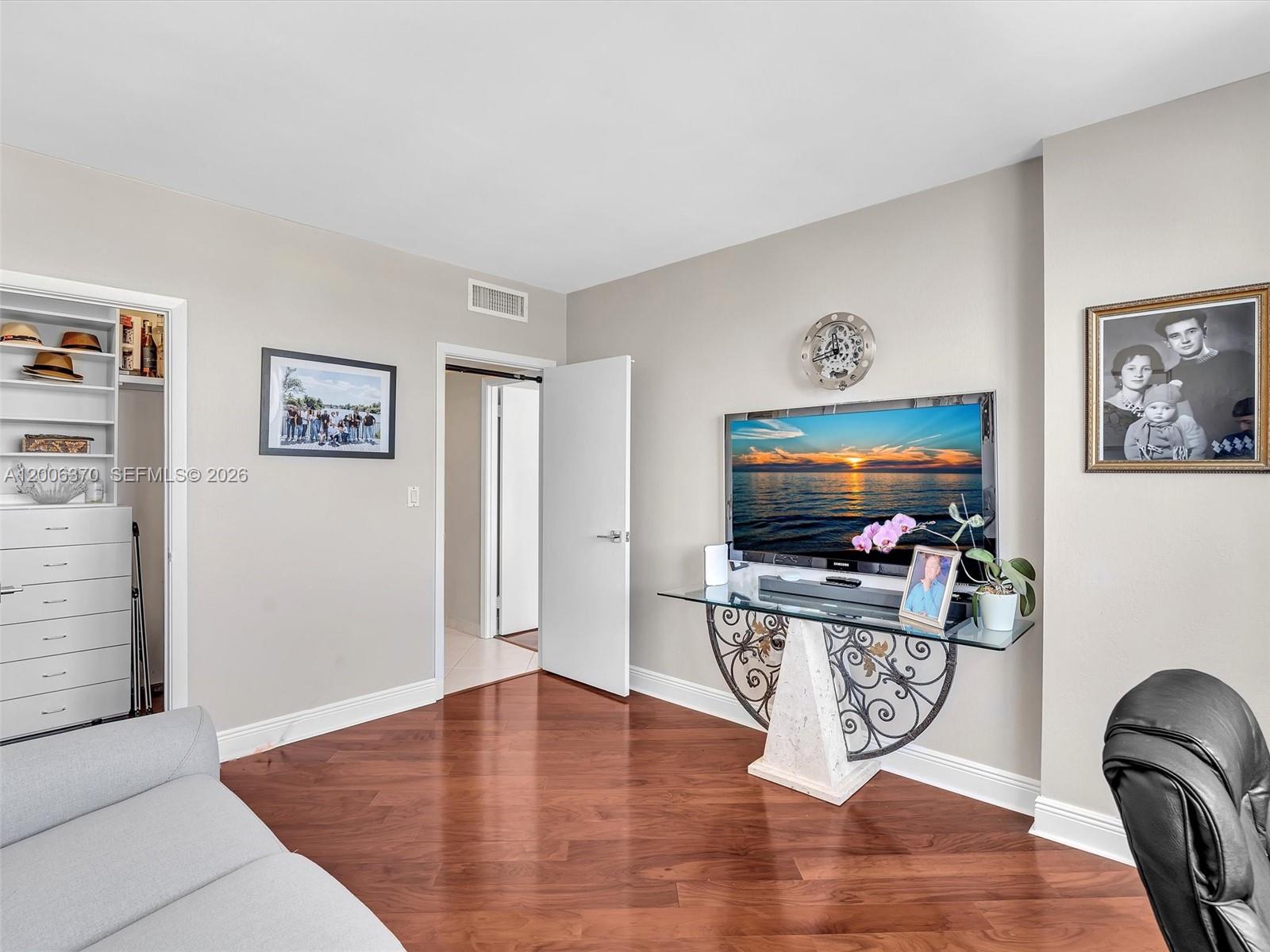 1731 2 / 2 1350 sq. ft. $ 2026-04-23 0 Photo