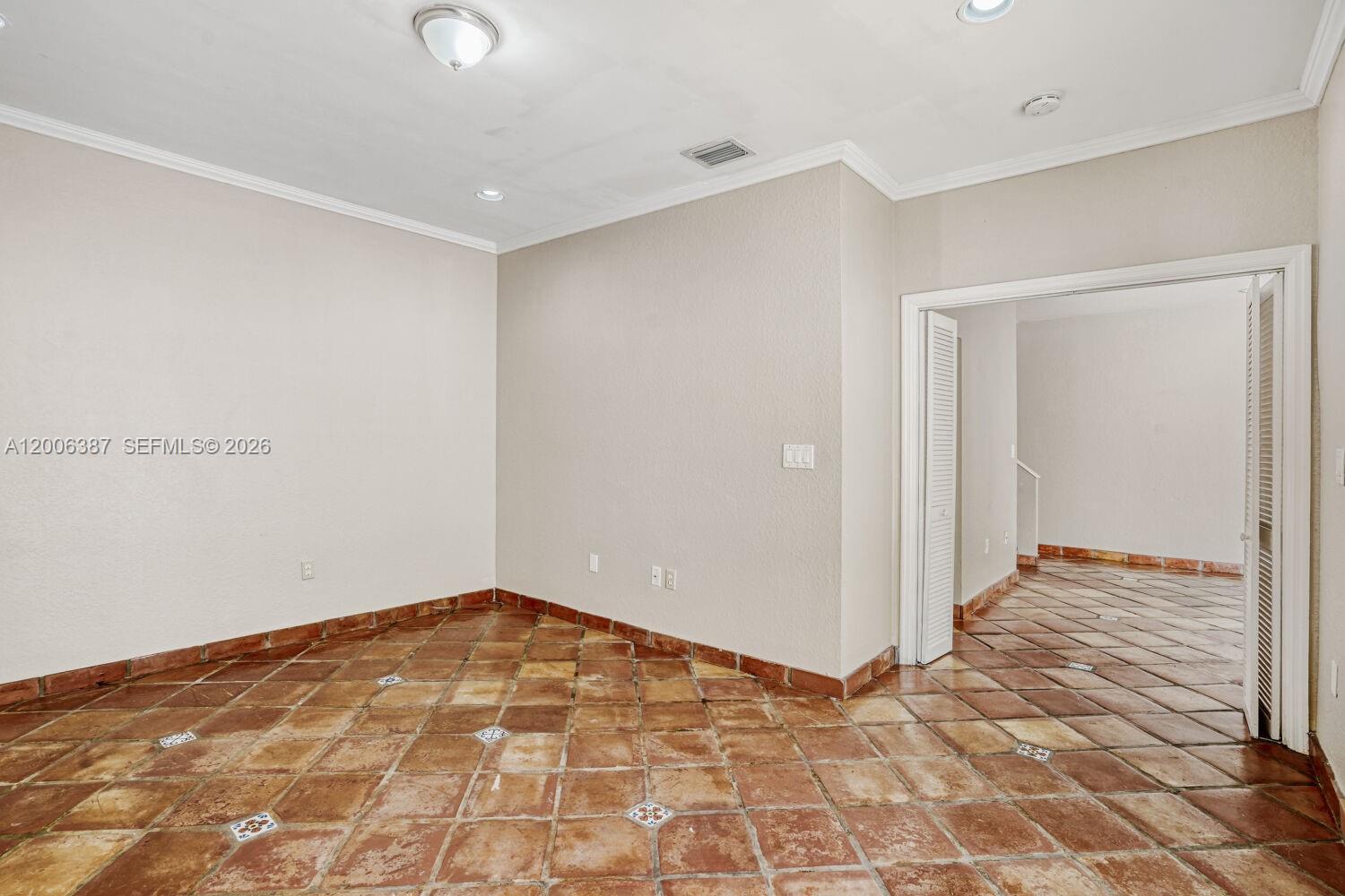 Photo of 941 Doveplum Ct  (941), Hollywood, Florida, 33019 - 