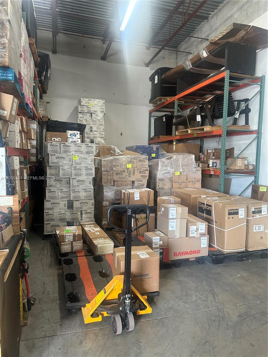   /   sq. ft. $ 2026-04-23 0 Photo