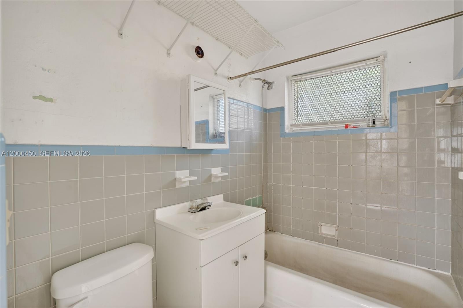 See details / 2508 sq. ft. $ 2026-04-23 0 Photo