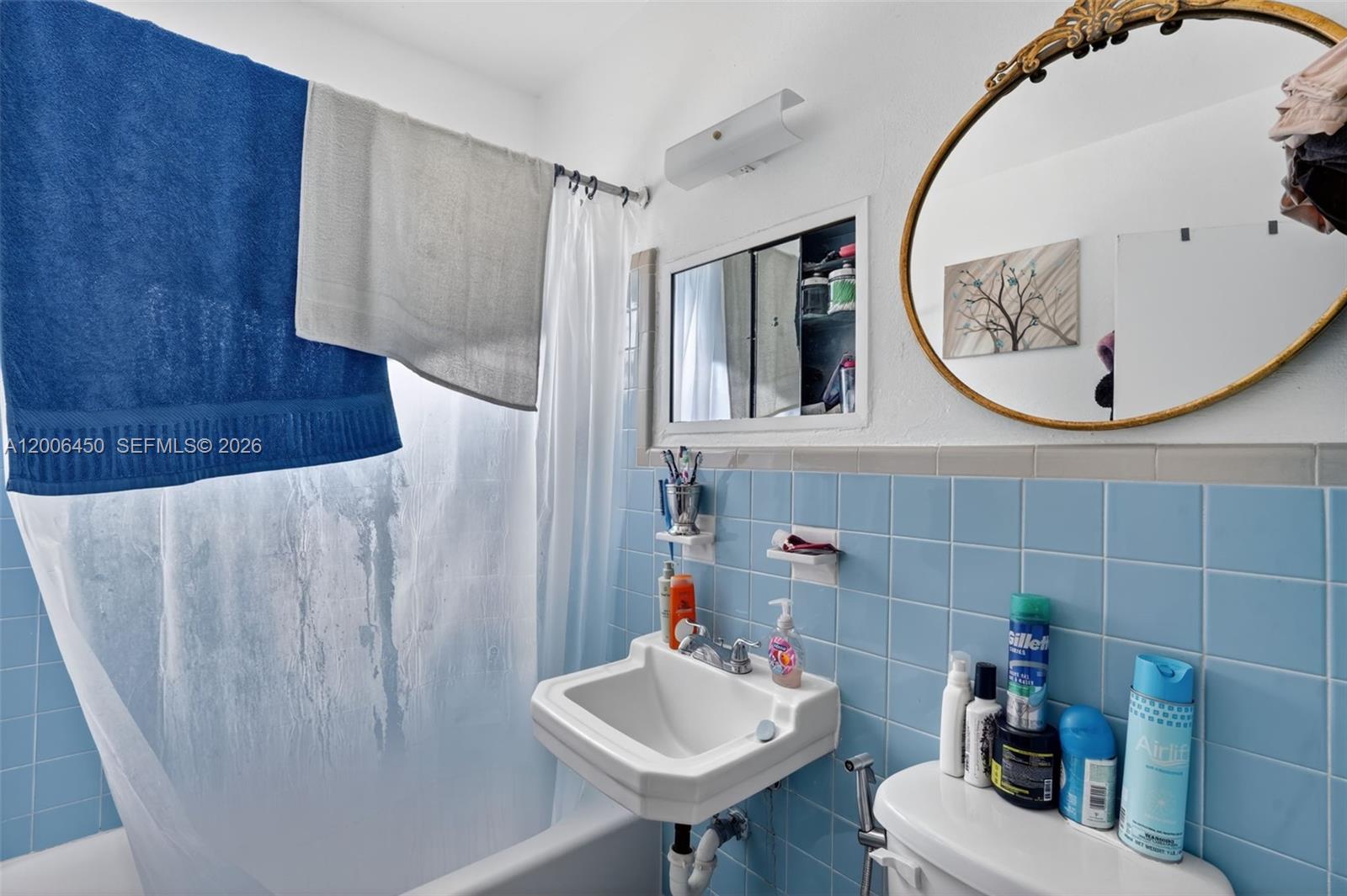 See details / 2508 sq. ft. $ 2026-04-23 0 Photo