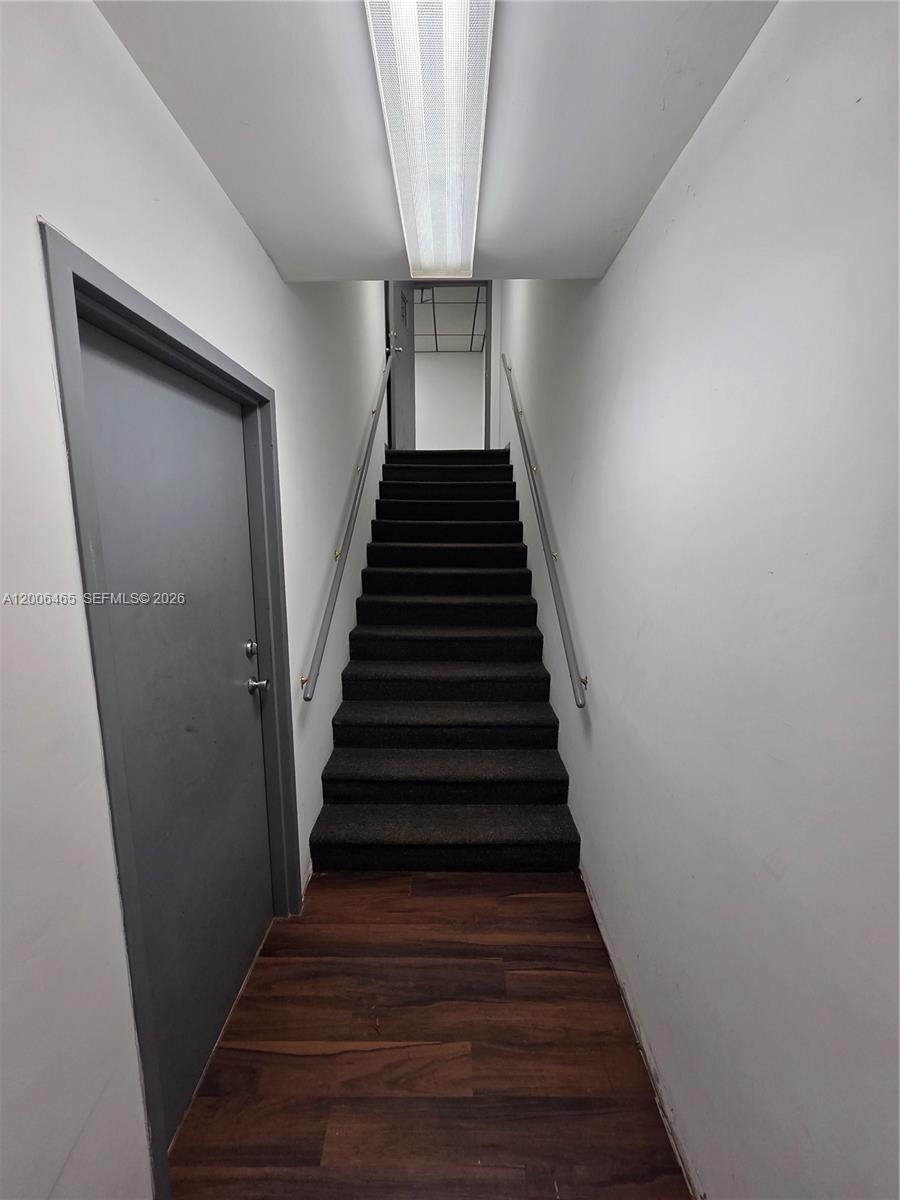   /   sq. ft. $ 2026-04-23 0 Photo