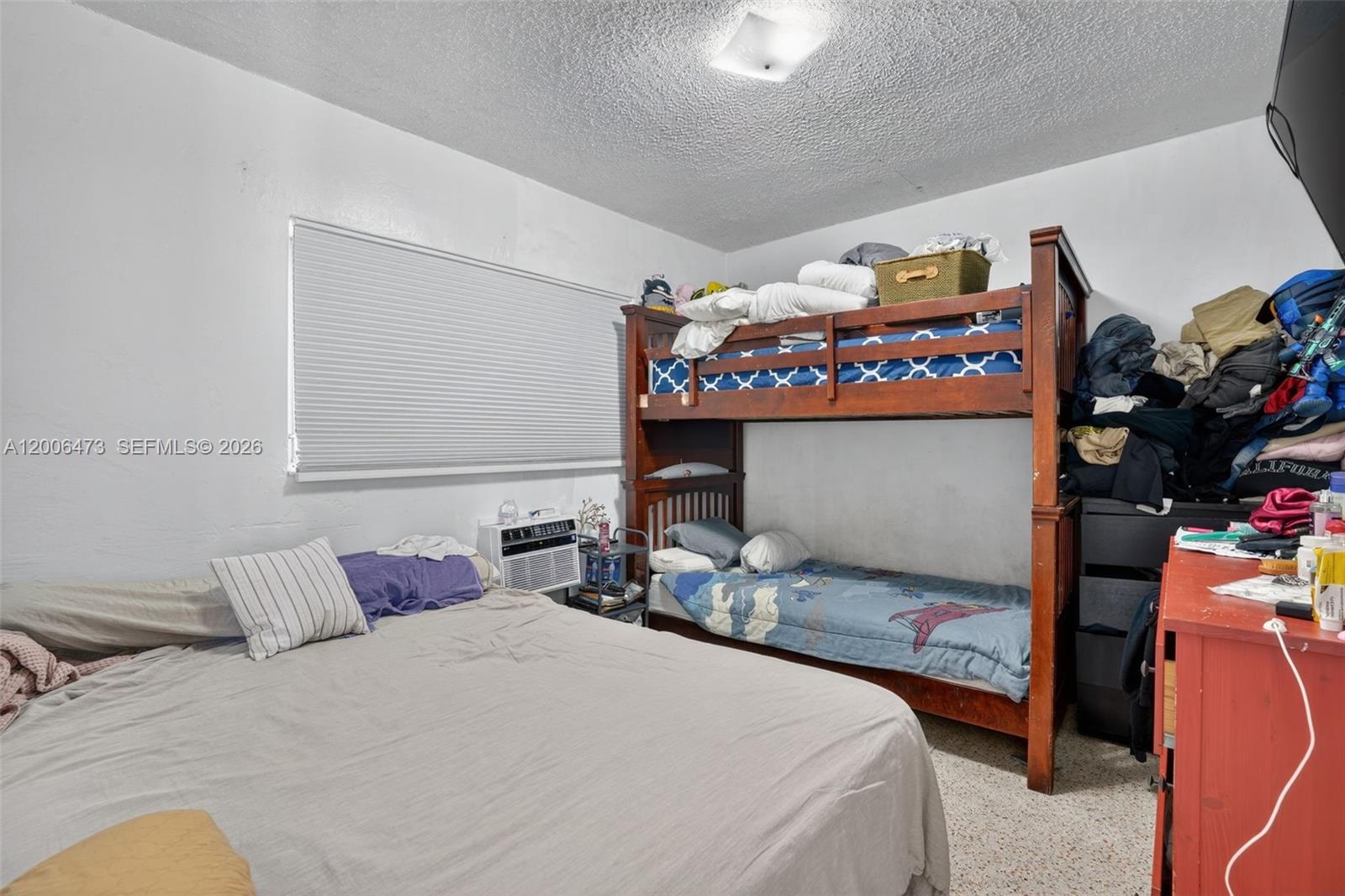 See details / 2508 sq. ft. $ 2026-04-23 0 Photo